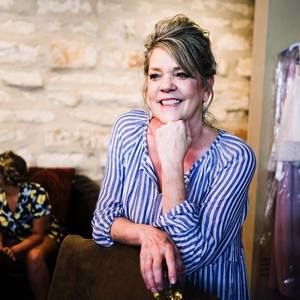 Meet your Posher, Tonya